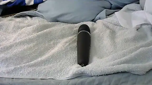 analuxjulia - AnaLuxJulia's free webcam