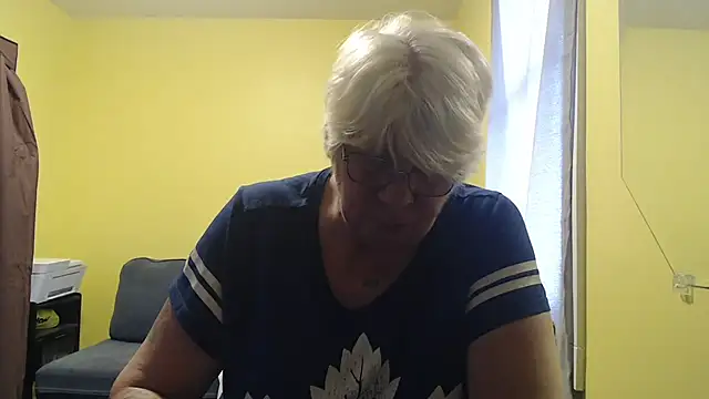 canadiancougar1965 webcam