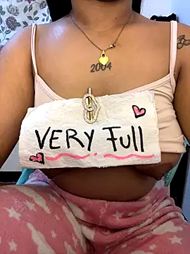 Brunette_Dirty_0limits webcam