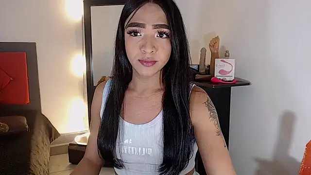 sofiaxdollxxx webcam