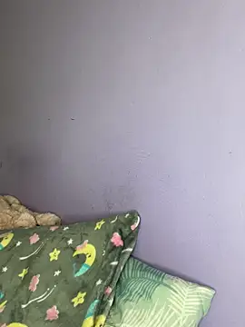 marianahb-e (F young) - Dildo in pussy