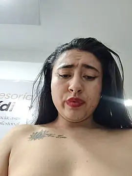 _Sarah-Office1 webcam