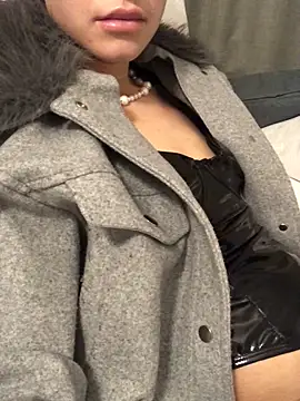 youngdutchruby - YoungDutchRuby's free webcam