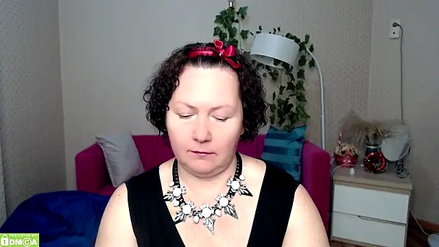 milf_hornys - Milf_hornys's free webcam