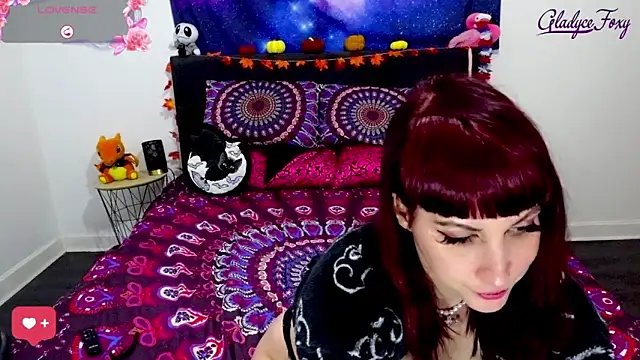 Gladyce_Foxy webcam