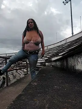 You-sexy-starr webcam