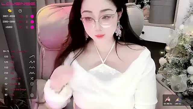 Monica-666888- webcam