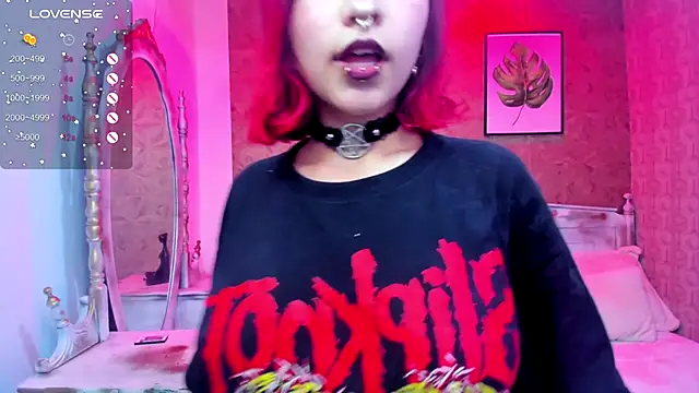 Megane_whitte webcam