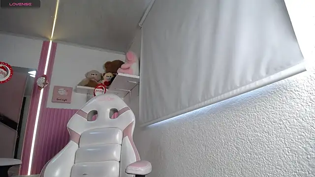 Charlotte_ebony_ webcam