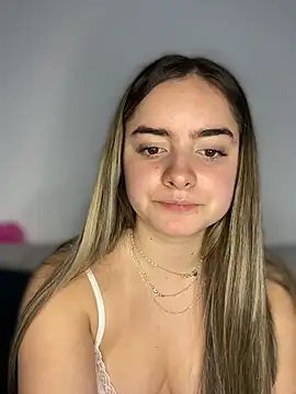 imlindapink - Imlindapink's free webcam