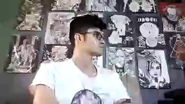 Loggan_donnelly webcam