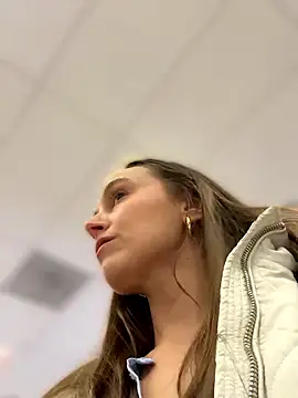 lunagirl13 - Lunagirl13's free webcam