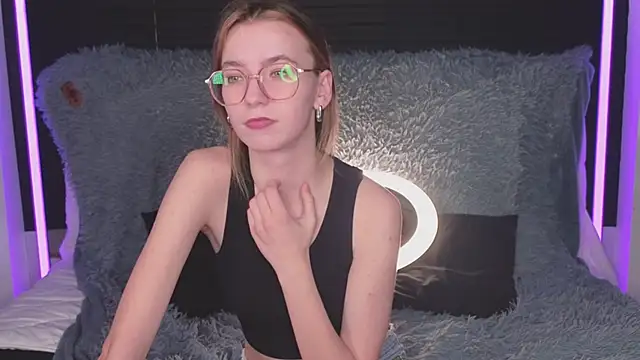 rochelcozzi - RochelCozzi's free webcam