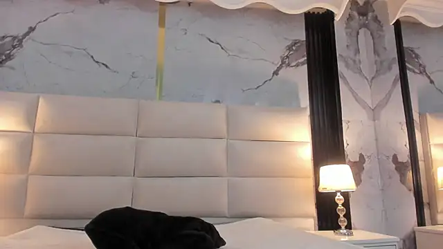 Sophie_Calloway webcam