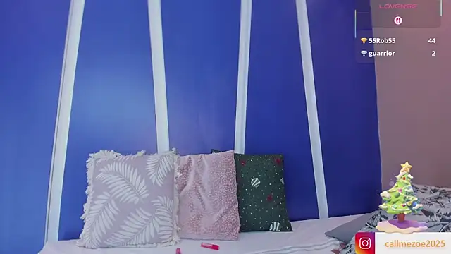 zoe-s - Zoe-S's free webcam