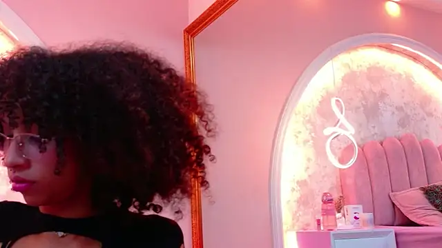 CamilaJohnston webcam