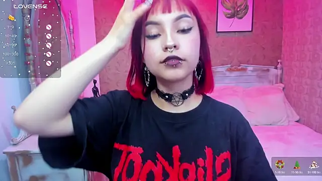 Megane_whitte webcam