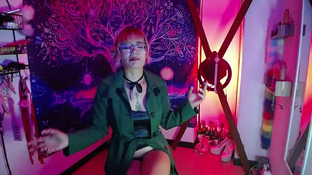 fireforfire_ - FireForFire_'s free webcam