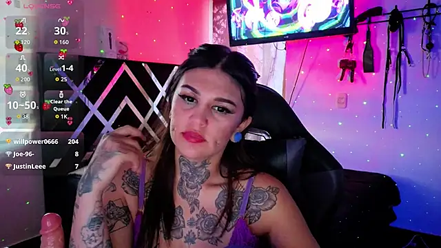 zooee_01 - Zooee_01's free webcam