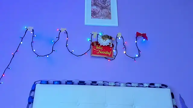 charlotte11-11 - Charlotte11-11's free webcam - UK Sex Cams