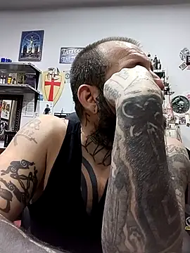 TattooedDick92 webcam