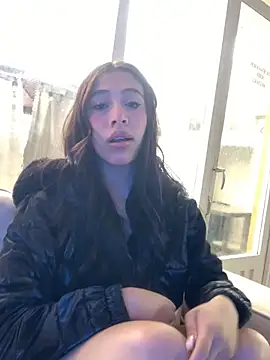 MiaScott_Pink webcam