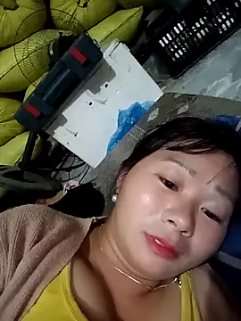 vangkt-cute - Vangkt-cute's free webcam