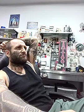 TattooedDick92 webcam