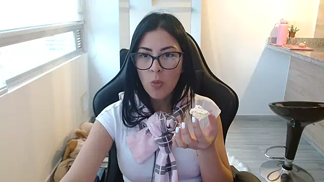 mia_paradis - Mia_Paradis's free webcam