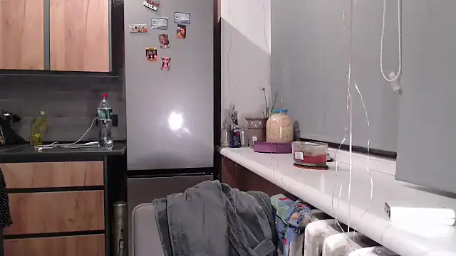 delightful_sofi webcam