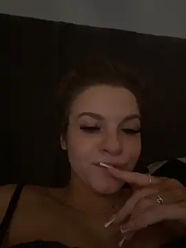 sensophiaxx - SenSophiaXX's free webcam