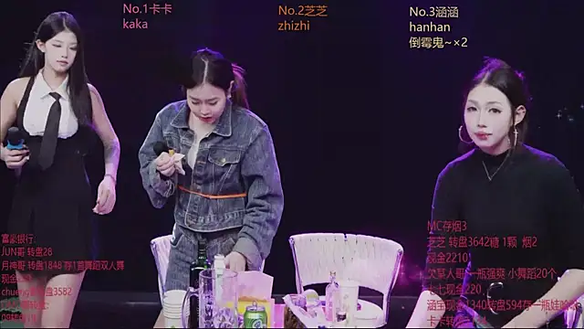 hhh-777 - HHH-777's free webcam