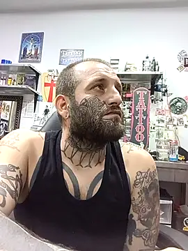 TattooedDick92 webcam