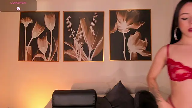 IsabellaMoreau webcam