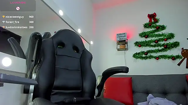 roxanne_jones1 webcam