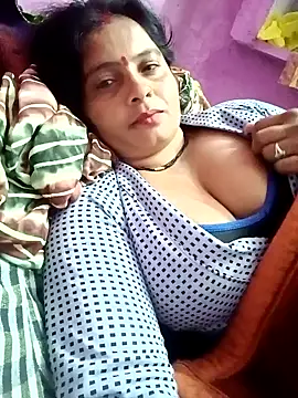 Hot_komal1