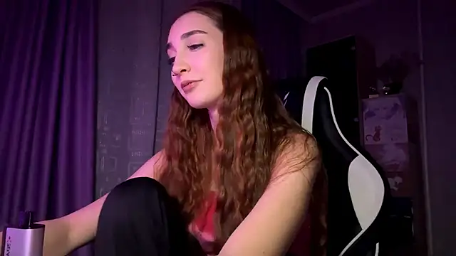 hollypaw - HollyPaw's free webcam