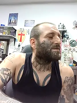 TattooedDick92 webcam