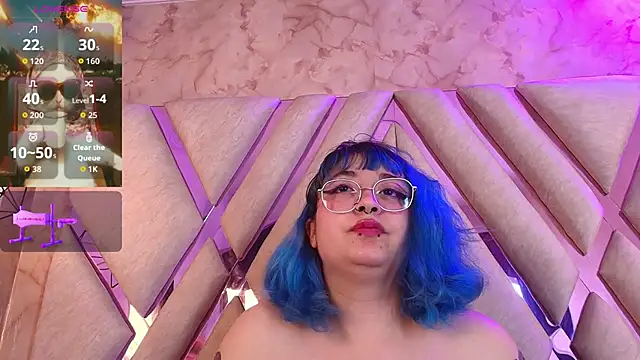 Lilith_curvy webcam