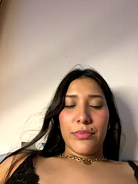 IsabellaJoness_ webcam