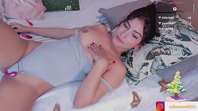 zoe-s - Zoe-S's free webcam