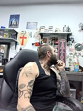 TattooedDick92 webcam