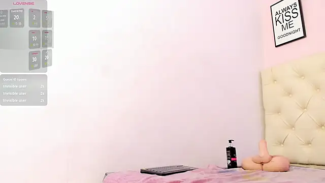 ElisabethMassey webcam