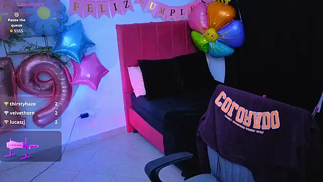 pequitasmedusa9 webcam