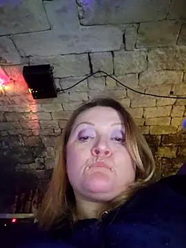 lady_charlyne webcam