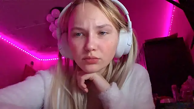 karinrobertson - KarinRobertson's free webcam