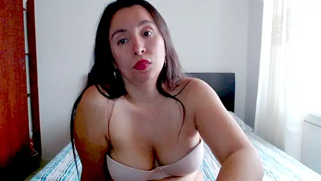 emely_sexx20 webcam