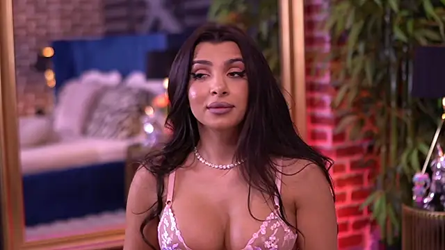 NicoleCellini webcam