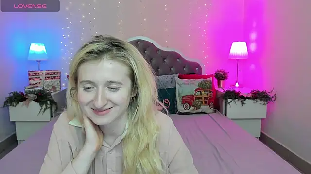 CamillaDreamer webcam