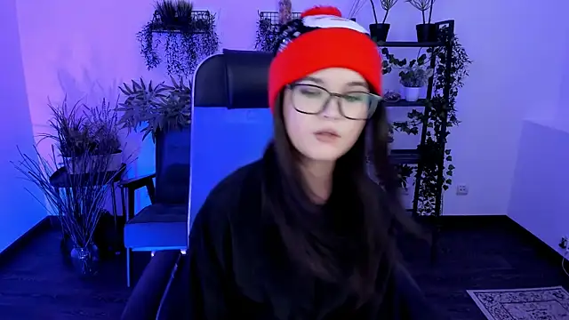 elainebeness - Elainebeness's free webcam - UK Sex Cams